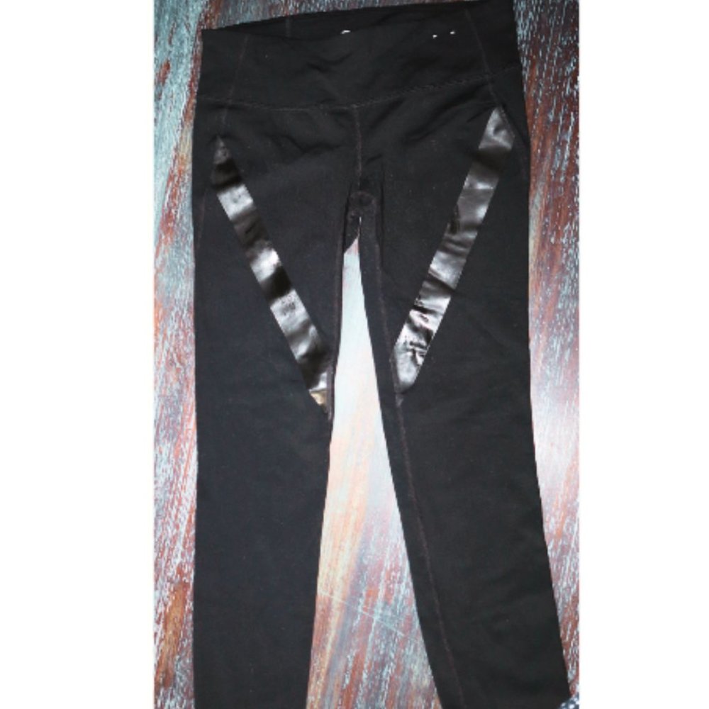 Gap GFast Eclipse Leggings with faux leather detail